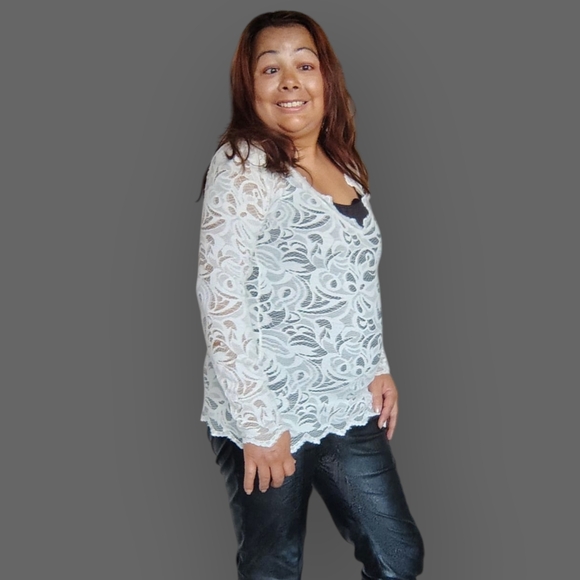 H&M Women's small Petite Elegant White Lace Blouse - Picture 8 of 16